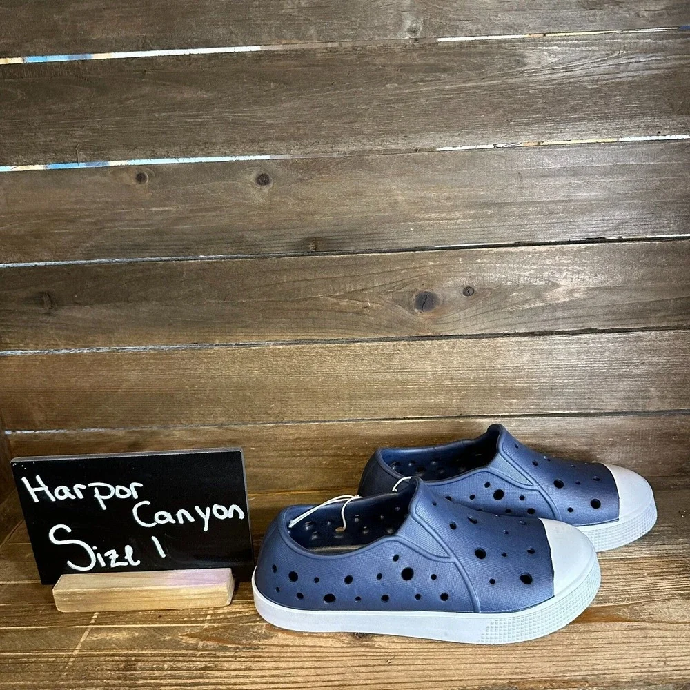 Kids Harpor Canyon Surfer Navy Blue Casual Comfort Slip On Water Shoes‎ Size 1 Y